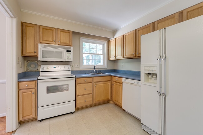 Photo - Beautiful Midlothian Rental in Prime Location! ***Available Early-Mid February***