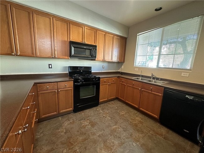 Photo - 10573 Danielson Ave