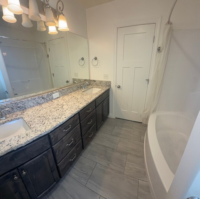 Photo - 311 Emery Ln