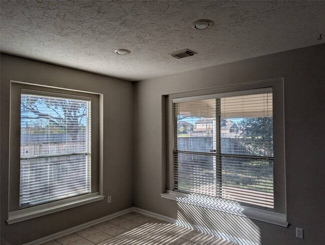 Photo - 17703 Towne Bridge Dr