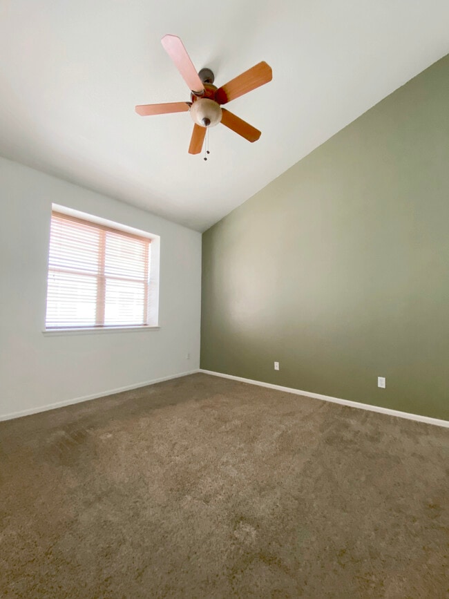 Photo - 5485 Zephyr St Unidad 201