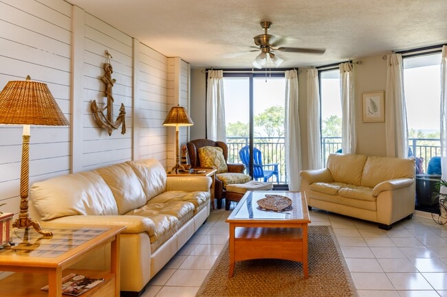 Building Photo - 7600 Palmetto Dr Rental