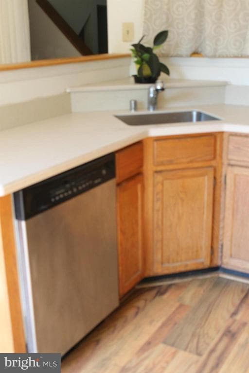 Photo - 8695 Manahan Dr