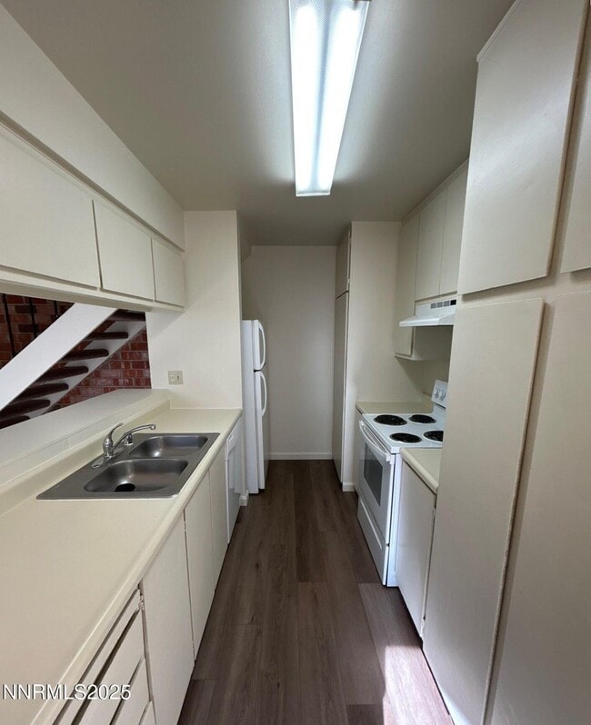 Photo - 5020 Catalina Dr