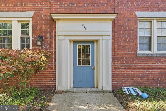 525 Bashford Ln Unit 4