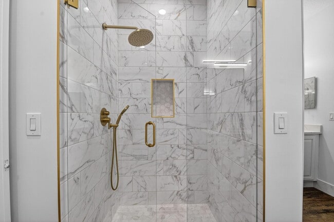 Photo - 2502 N Dixie Hwy