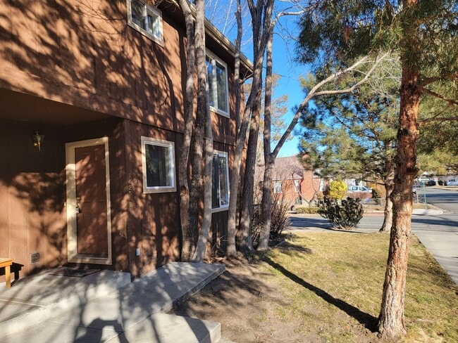 Midtown Flats - Duplex - Midtown Flats - Duplex Unit B