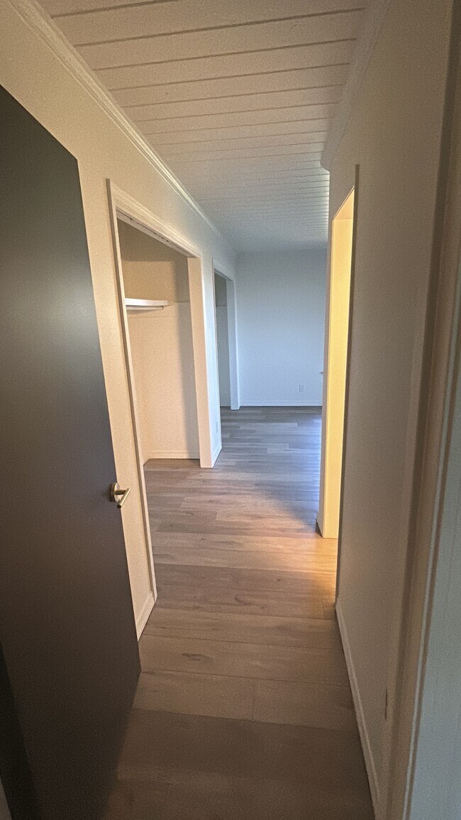 Photo - 4 Confederate Dr S