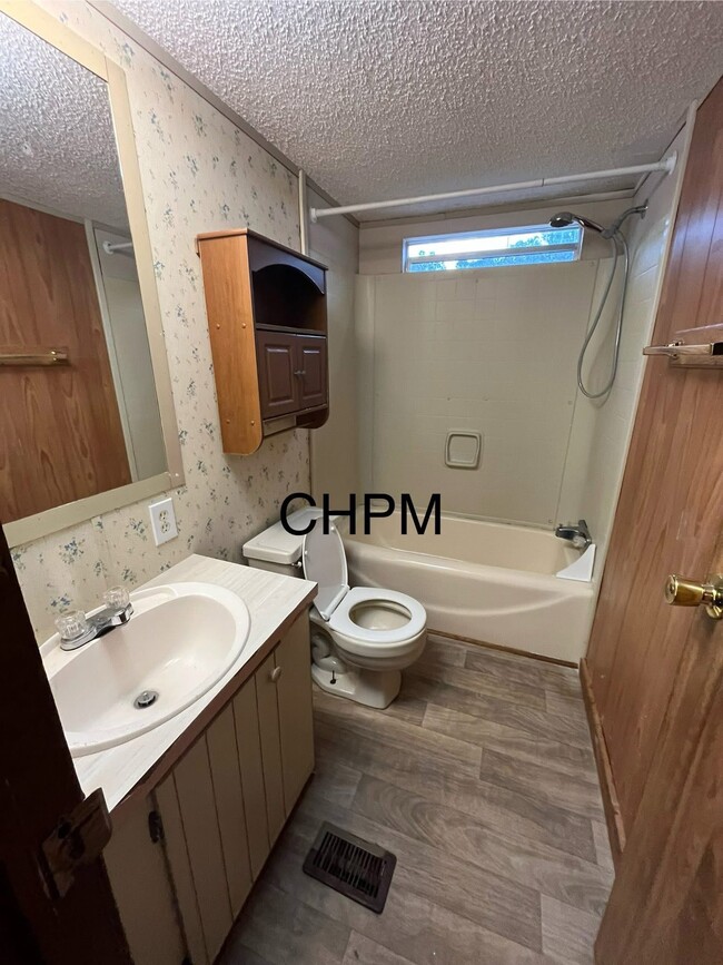 Photo - 1840 N Nichols Hwy