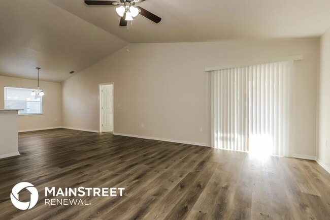 Photo - 5035 Belmont Park Ln