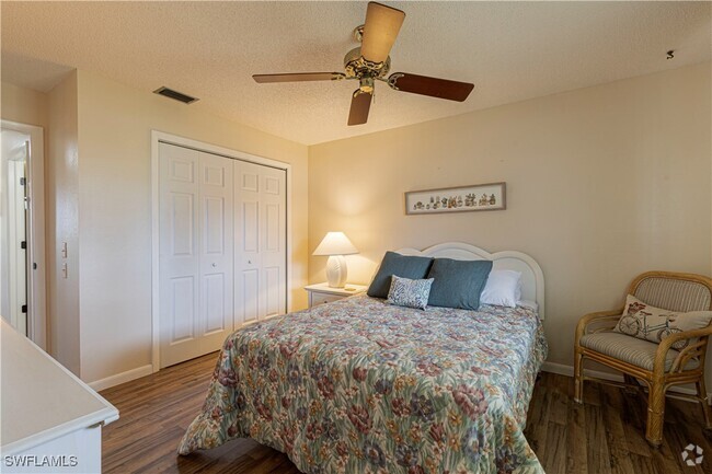 Building Photo - 621 SE 15th St Unit 116 Rental