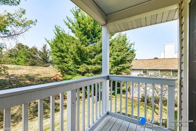 Photo - 2 br, 1 bath Condo - 120 Westwick Ct Unit 4 Unit 4