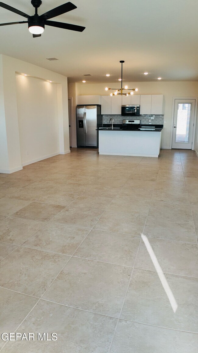 Photo - 15117 Resolve Dr