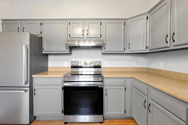 Photo - 1002 Boylston St