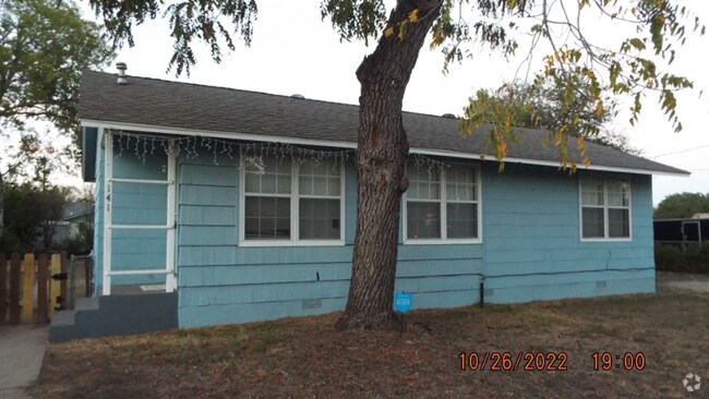 Building Photo - 141 Julia Helen Dr Rental