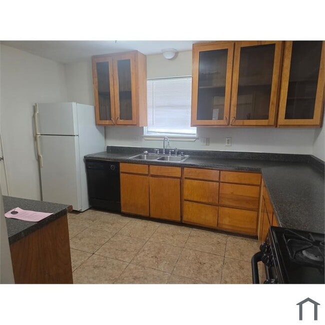 Photo - 8762 Mickleton Dr