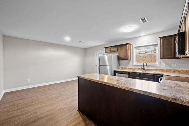 1736 Manning Dr Unidad 1