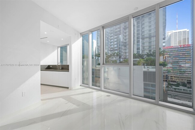 Photo - 300 Biscayne Blvd Way Condo Unit 1105