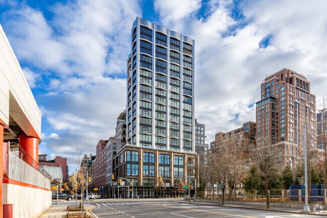 Photo - 200 11th Ave