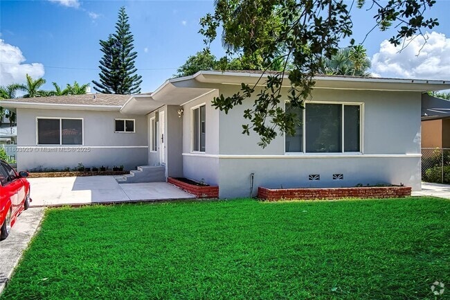 Building Photo - 1600 NE 110th Terrace Rental
