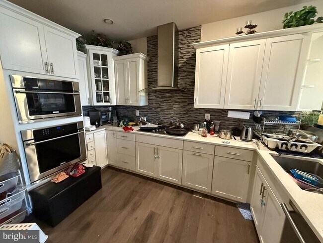 Photo - 7079 Banbury Dr
