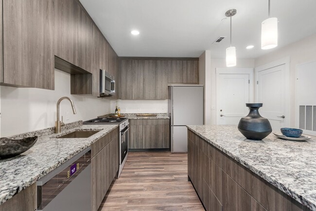 850 Falmouth Rd