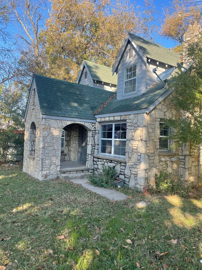 Stone Cottage - Stone Cottage House