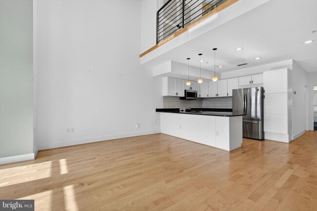 Photo - 1328 Maryland Ave NE