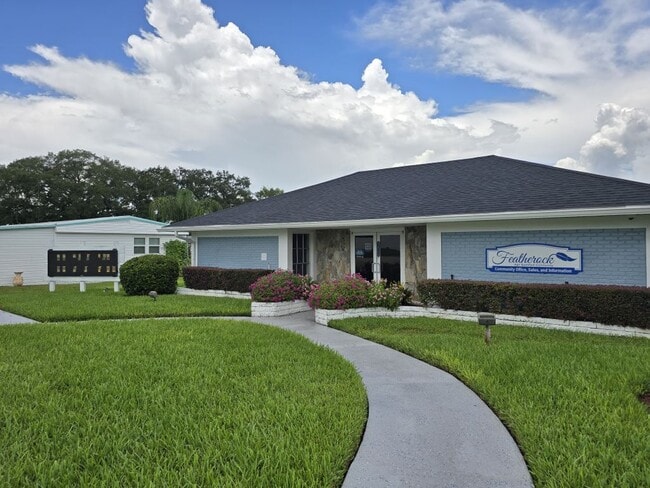 Photo - 102 Robert James Dr