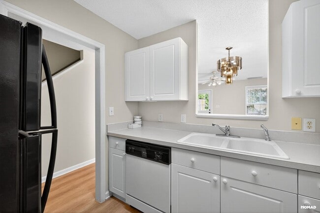 Photo - 2505 Bay Harbor Dr