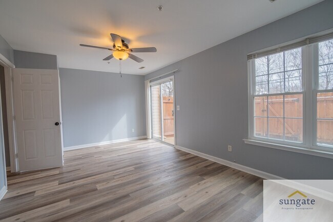 Photo - 113 Brightwater Dr