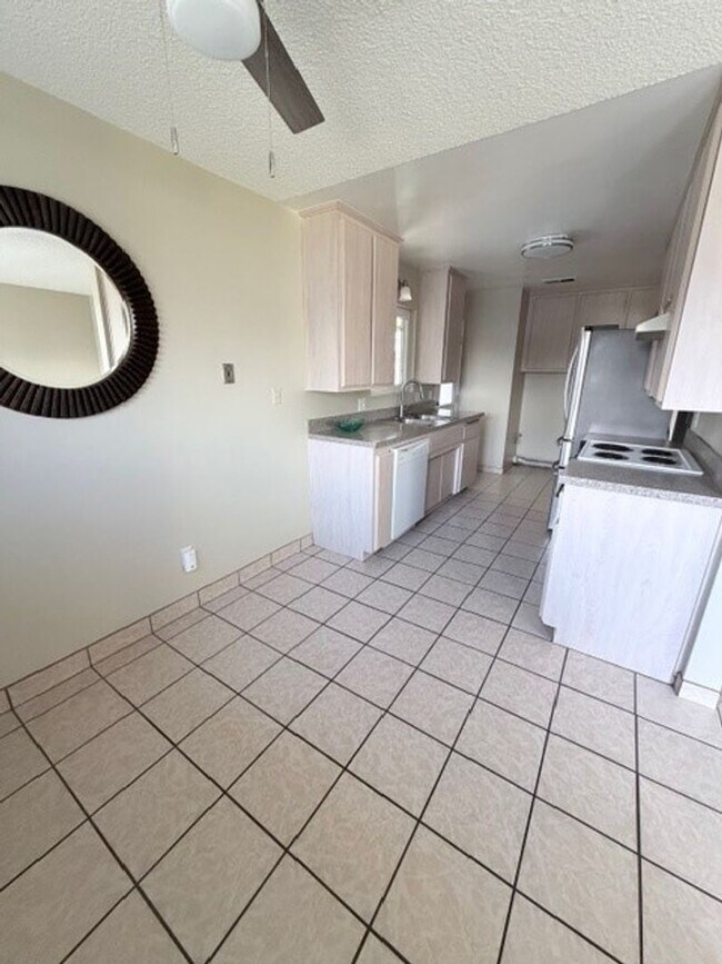 Photo - 5212 Thyme Ln