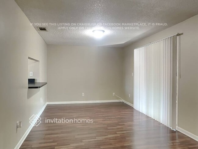 Photo - 3208 Saddlebrook Ave