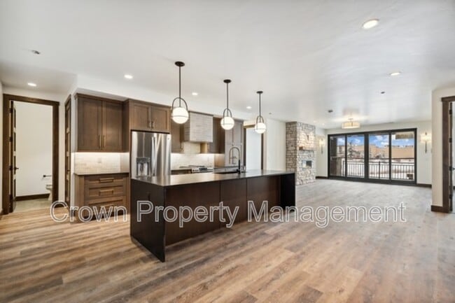 Building Photo - 317 Akers Ln