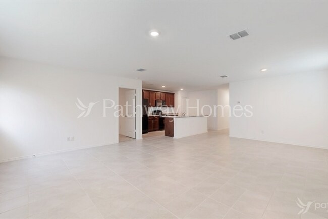 Photo - 1222 Tallow Trl