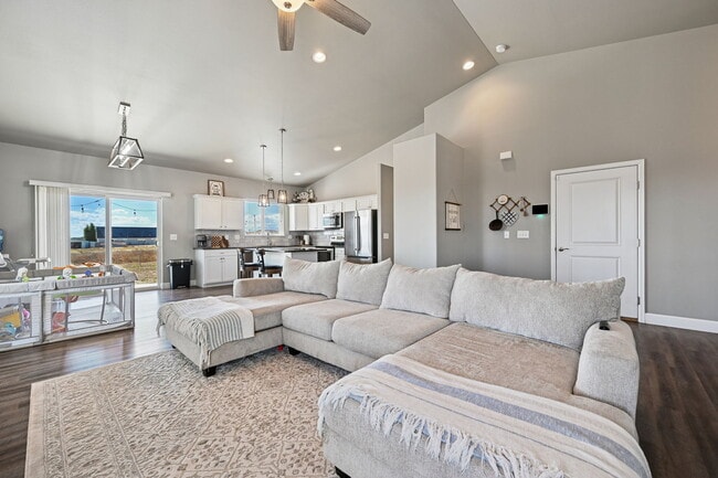 Photo - 1140 E Dove Creek Dr