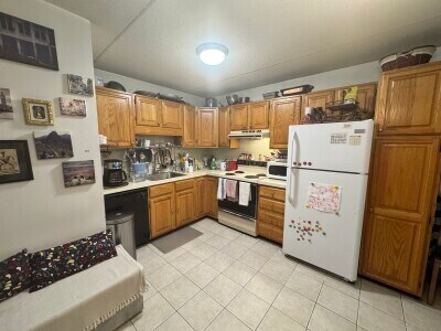 Photo - 80 Gardner St Unidad 25