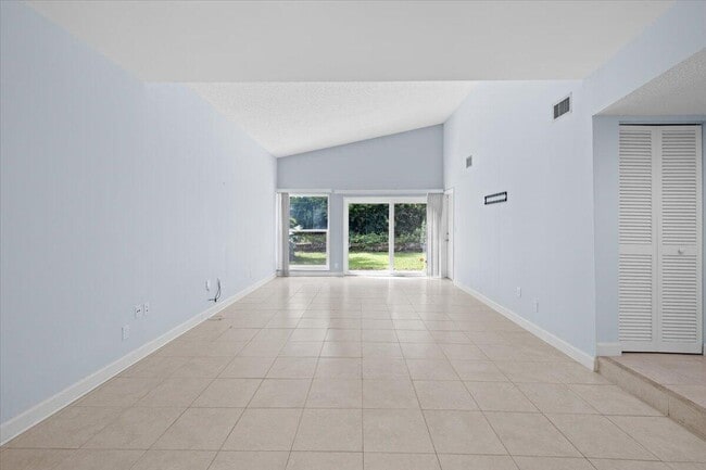 Photo - 1840 NW 10th St