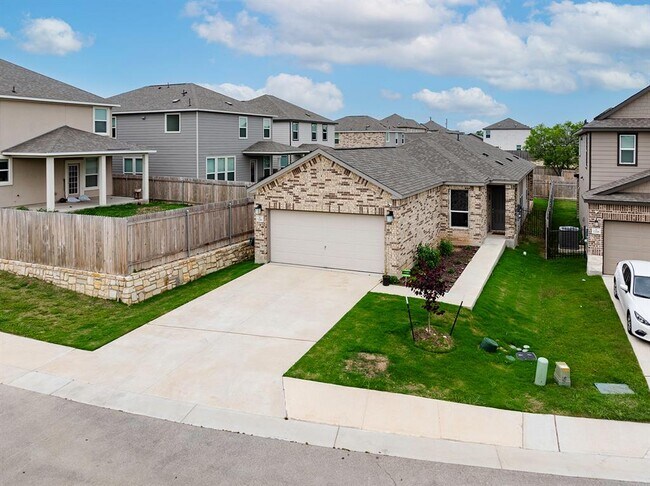 Photo - 7216 Gray Catbird Dr