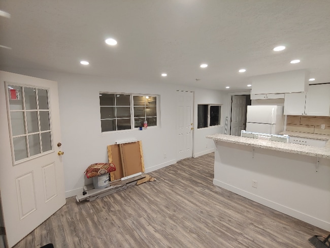 Photo - 3255 Ogden Ave Unidad 1