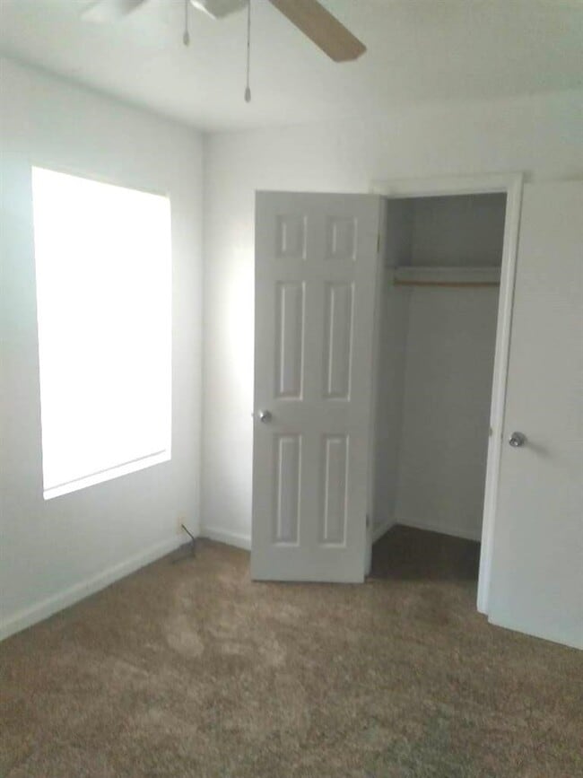 Photo - 1175 NW Ozmun Ave