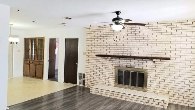 Photo - GREAT HOME ON QUIET STREET