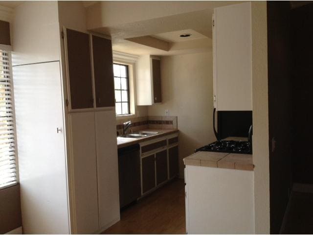 4568 Kansas St Unit 4