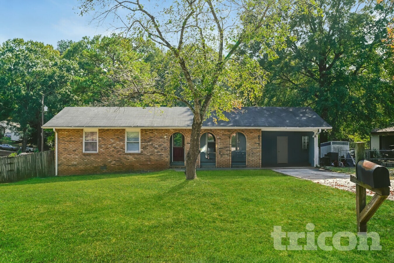 Photo - 50 Highland Blvd