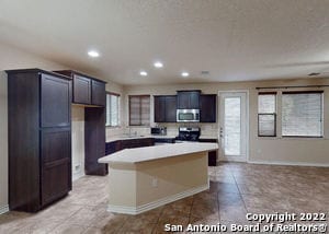 Photo - 1239 Tweed Willow