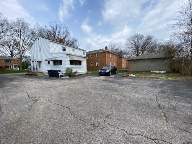 Photo - 1726-1726 Tanglewood Dr Unit 1726 Tanglewood Dr