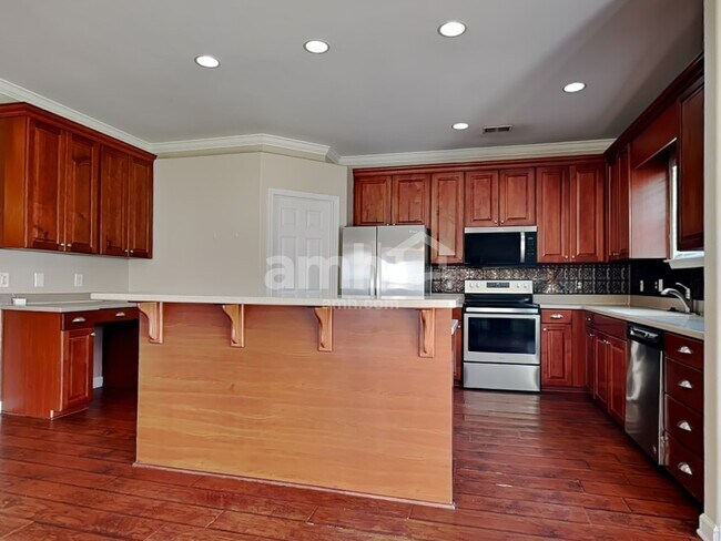 Photo - 132 Pine View Xing