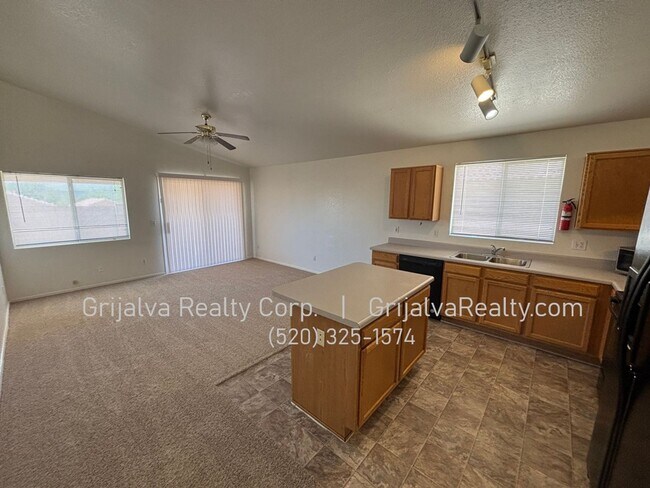 Photo - Beautiful 3-Bedroom House for Rent in NW Tucson  (Magee/Cmo. de la Oeste)