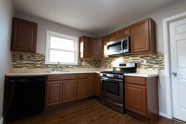 Photo - 701 9th St Condo Unit 2