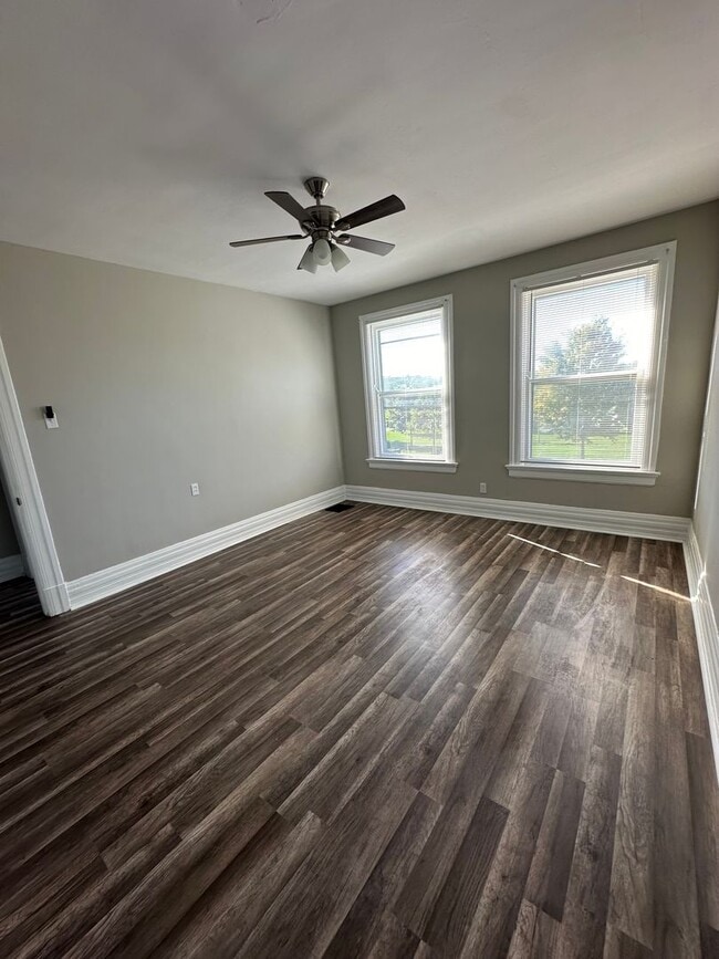 Photo - Beautiful Upper Unit in Duplex on Marcum Park Downtown!!!!
